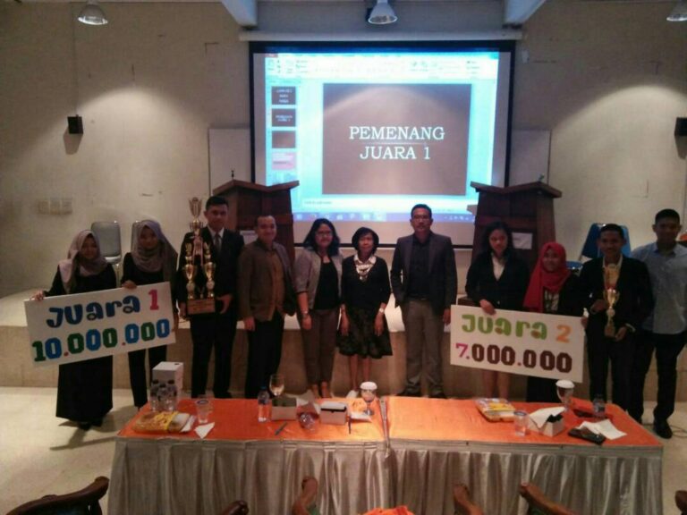 Mahasiswa FH UMM Juarai Debat Nasional Legal Expo 2017