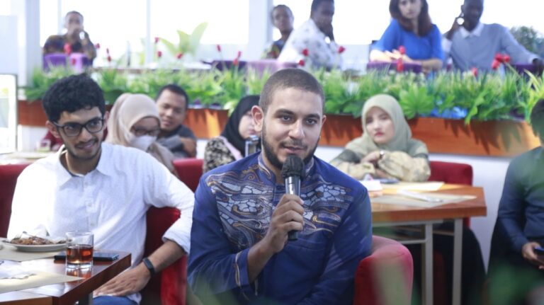 Mahasiswa Internasional UMM Didorong Pahami Budaya Indonesia
