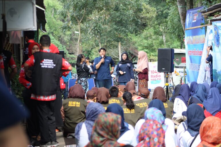 Mahasiswa UMM Angkat Citra Baik Kalilanang Lewat Gerakan Perangi Narkoba