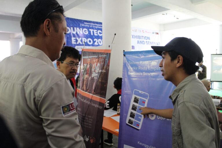 Mahasiswa UMM Pamerkan Ratusan Karya Inovasi Bisnis Berbasis Teknologi