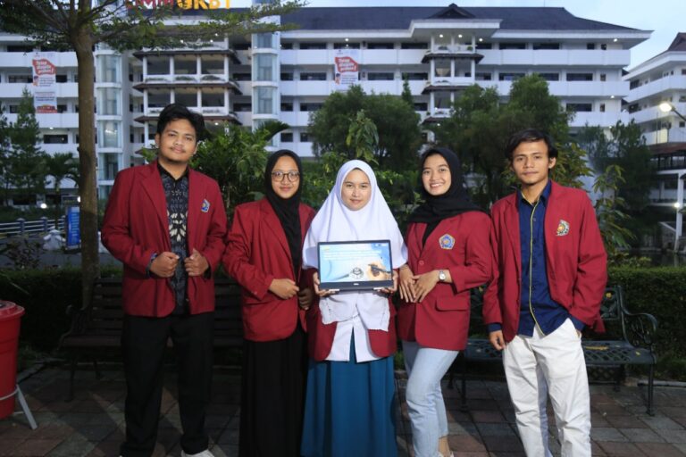 Mahasiswa UMM Rancang Smart Pen Deteksi Rekam Medis Pasien