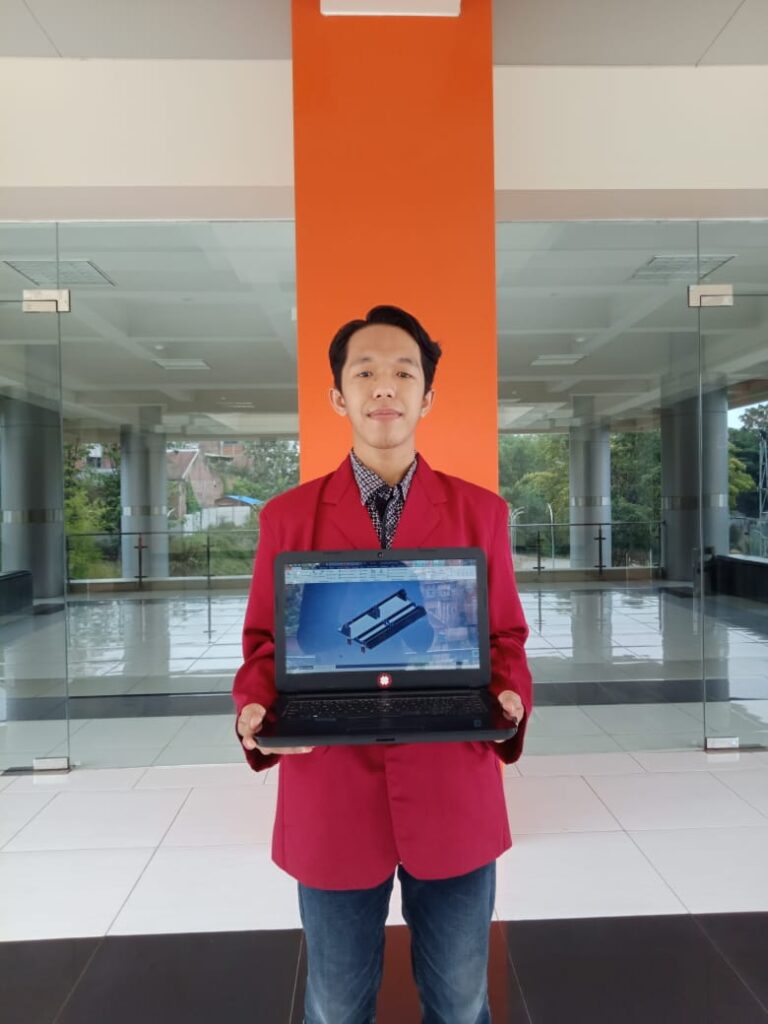 Mahasiswa ini Ciptakan Sistem Pintar Pengaman Parkir Bertingkat
