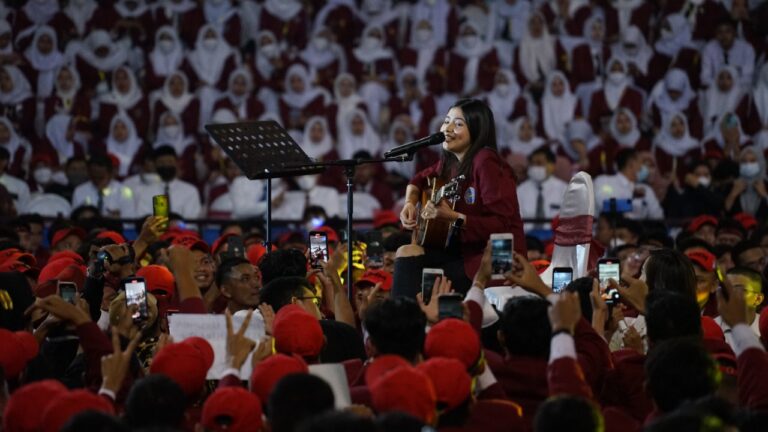 Meriah, Bulan Sutena Sukses Tutup Pesmaba UMM 2022