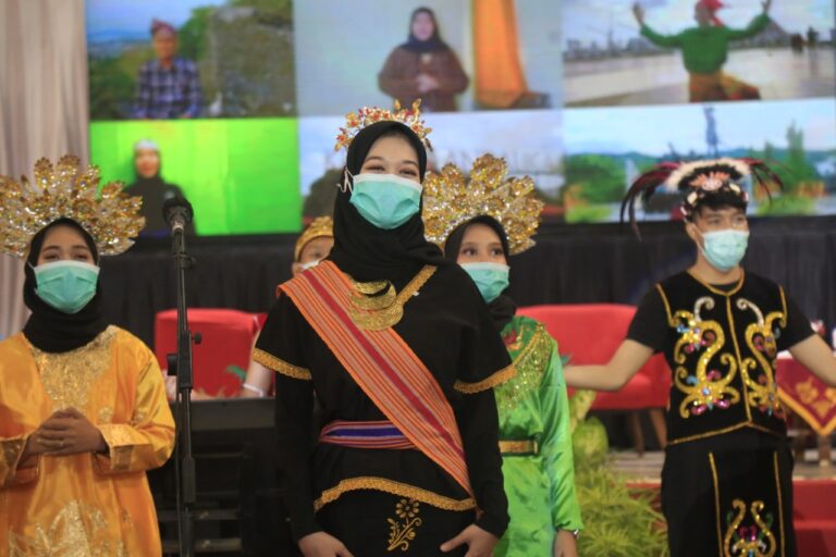 Persembahkan Kolase Nyanyian Rayuan Pulau Kelapa dari 34 Provinsi