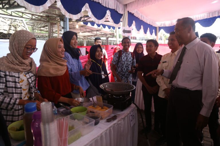 Pesan Rektor UMM Untuk Entrepreneur Milenial: Mumpung Muda, Habiskan Masa Gagalmu