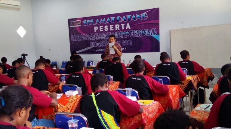 Psikologi UMM Inisiasi Pendampingan Lanjutan Sekolah ADEM Daerah 3T