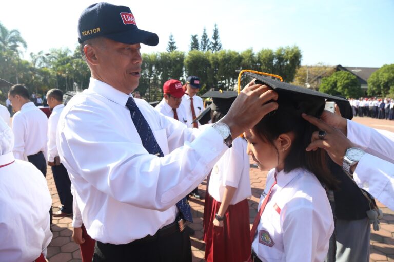 Rayakan Hardiknas, Ratusan Siswa SD Kuliah di UMM