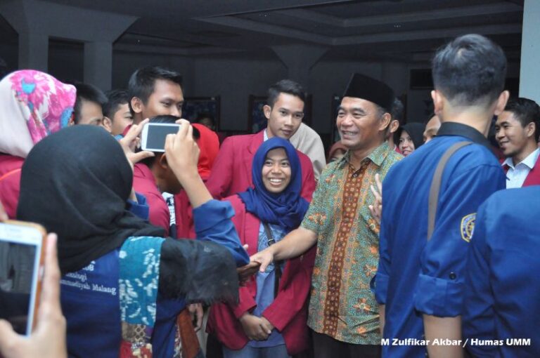 Rektor Ingatkan Mahasiswa UMM Jangan Jadi Follower