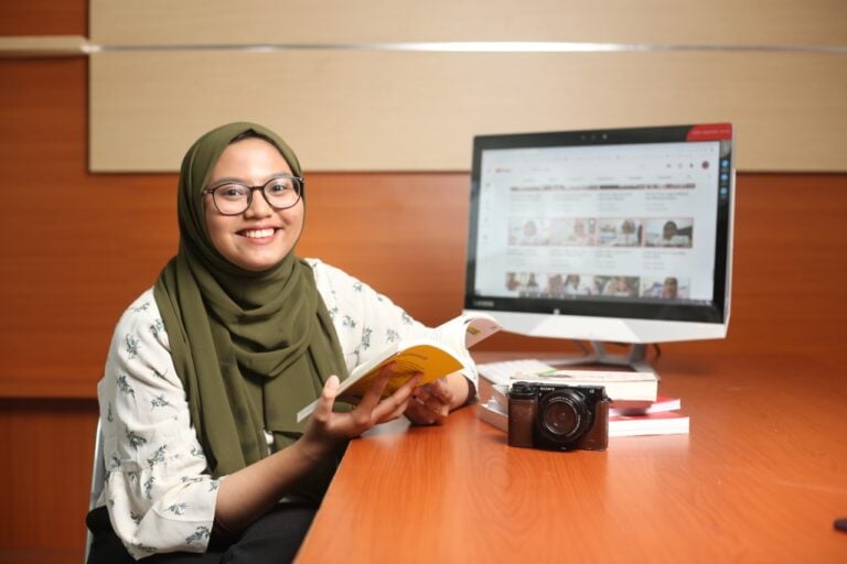 Sophia Mega Ajak Generasi Milenial Kenali Potensi Diri