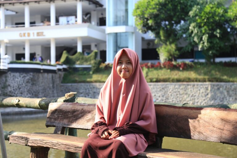 Terus Pelihara Cita-cita, Meski Terhalang Dana