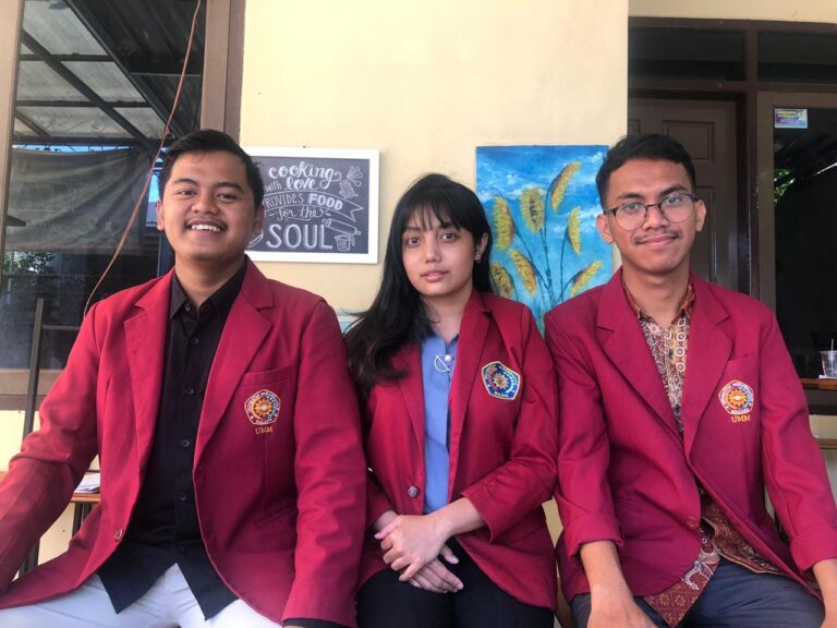 Tim Debat UMM Wakili Wilayah VII LLDikti di National University Debate Championship