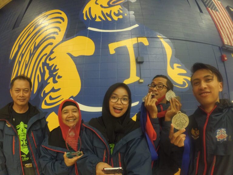 Tim Robotik UMM Pertahankan Gelar Juara di Kontes Robot Amerika Serikat