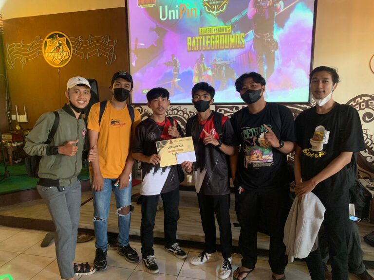 Tim UMM Juara 1 Lomba Game Online PUBG Mobile