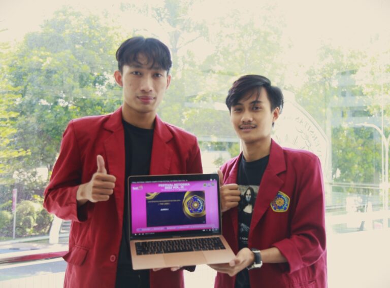 Tim UMM Sabet Juara Kompetisi Debat Nasional