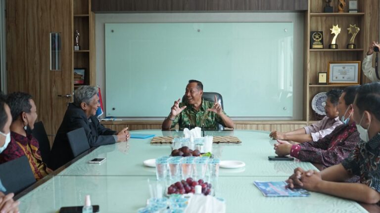 UMM Gaet Toyo Jewellery and Craft, Bangun CoE Perhiasan dan Mineral