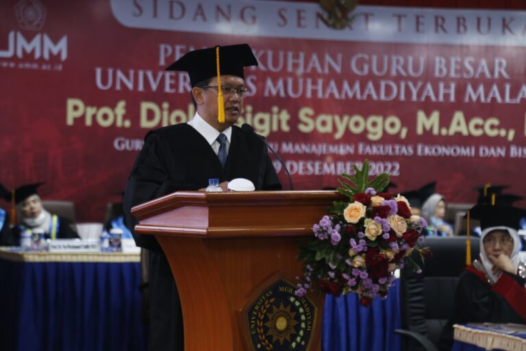 UMM Kukuhkan Guru Besar Baru, Beri Kontribusi di Bidang Informasi Ekonomi