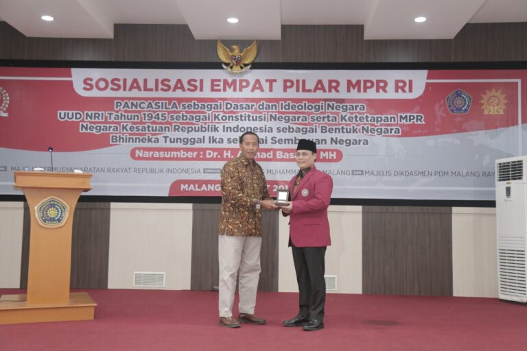 UMM Tetapkan Wakil Ketua MPR RI Ahmad Basarah sebagai Dosen Pascasarjana
