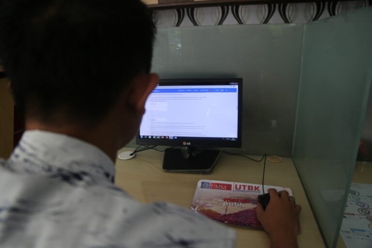 UTBK Camaba Kedokteran dan FIKES Diikuti Ribuan Peserta