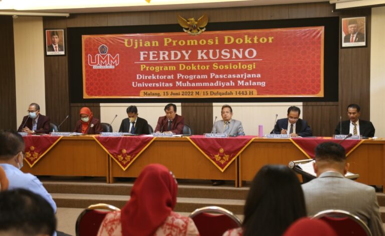 Ujian Doktor UMM Kaji Ritual Kematian Tedong Bonga dihadiri Direktur Utama dan Jajaran Pimpinan RRI