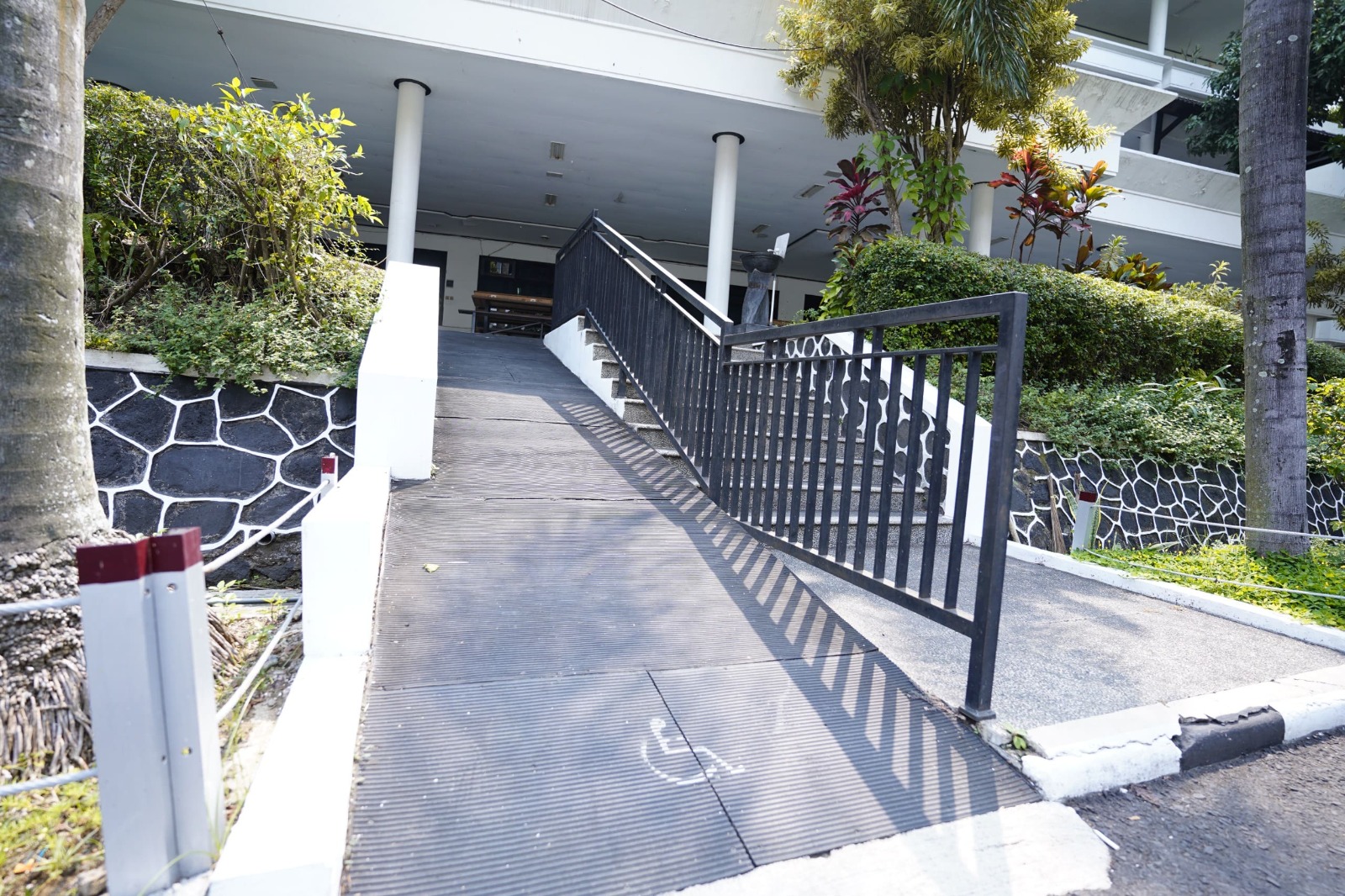 TANGGA DISABILITAS