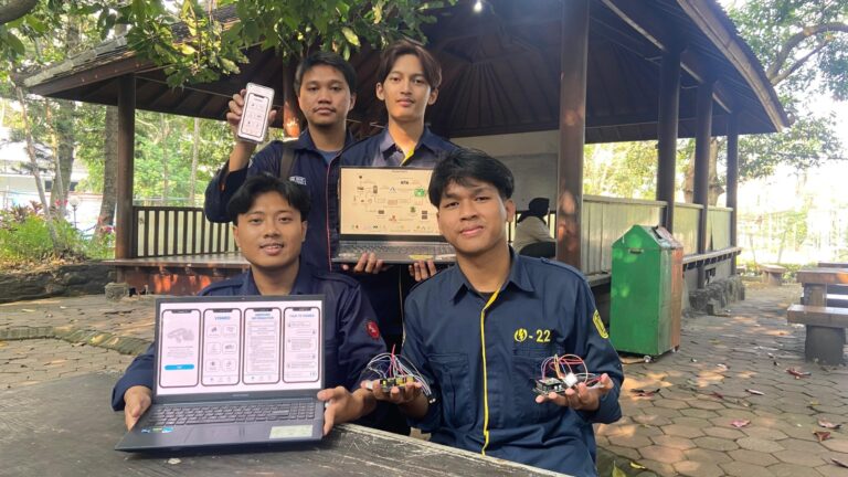 Bantu Tunanetra, Mahasiswa UMM Bikin Kacamata Pintar Deteksi Obat