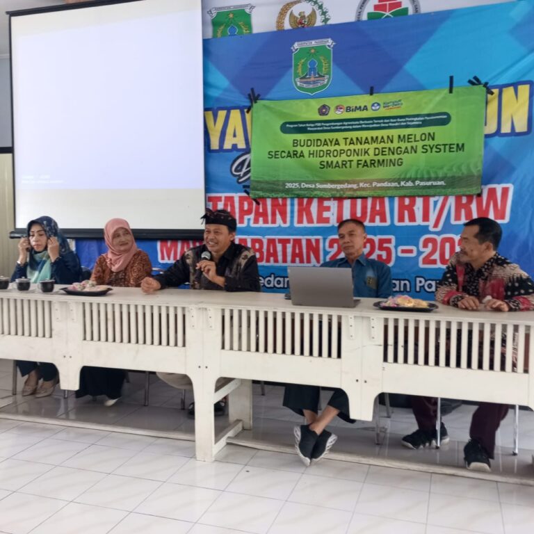 Kembali Dipercaya Kementerian, Dosen UMM Kembangkan Teknologi Budidaya Pisang dan Melon di Pandaan