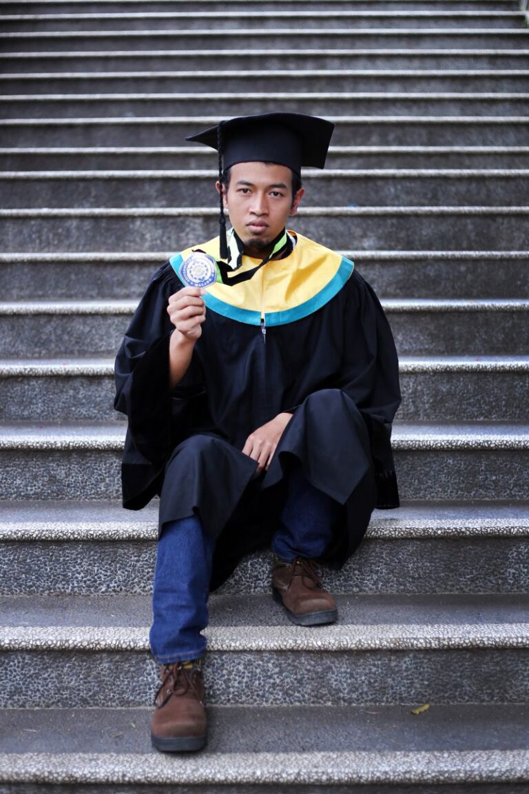 Wijayanto, Sempat Tak Bisa Kuliah, Akhirnya Jadi Lulusan Terbaik