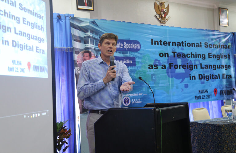 Hadirkan Pakar Lintas Negara, UMM Lakukan Kontekstualisai Pembelajaran Bahasa Inggris di Era Digital