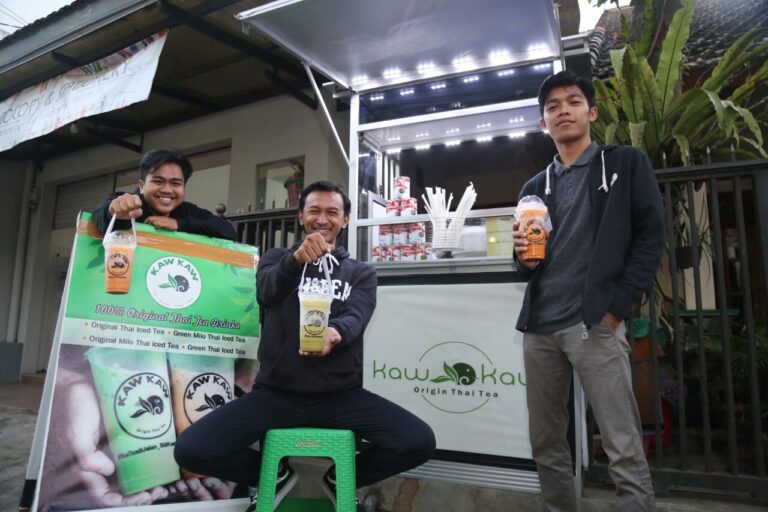 Bisnis Kaw Kaw Thai Tea, Mahasiswa UMM Kumpulkan Omzet Rp 65 Juta Per Bulan