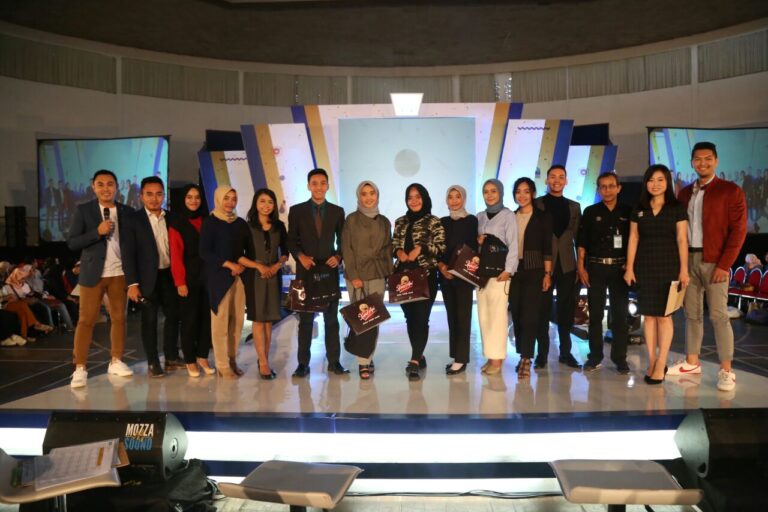 Tiga Mahasiswa UMM Lolos EGTC News Presenter Competition Tingkat Nasional