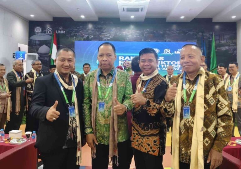 Rektor UMMAS Hadiri Rakornas Forum Rektor PTMA di Universitas Muhammadiyah Malang