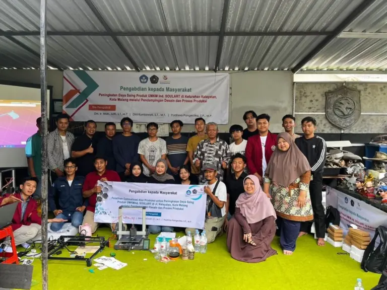 Transformasi Industri Kreatif Lokal: Dosen UMM Digitalisasi Produksi UMKM Ind. SOULART