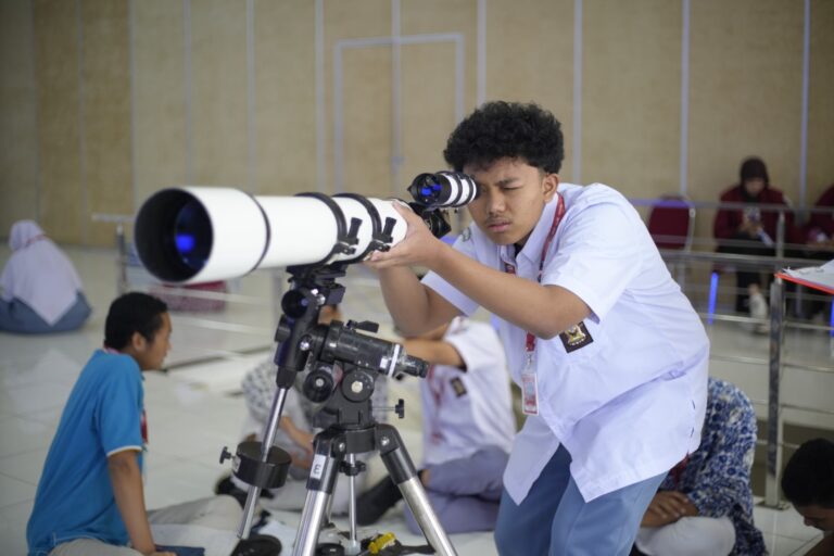 Olimpiade Sains Nasional 2025: Adu Inovasi dan Logika Pelajar se-Indonesia