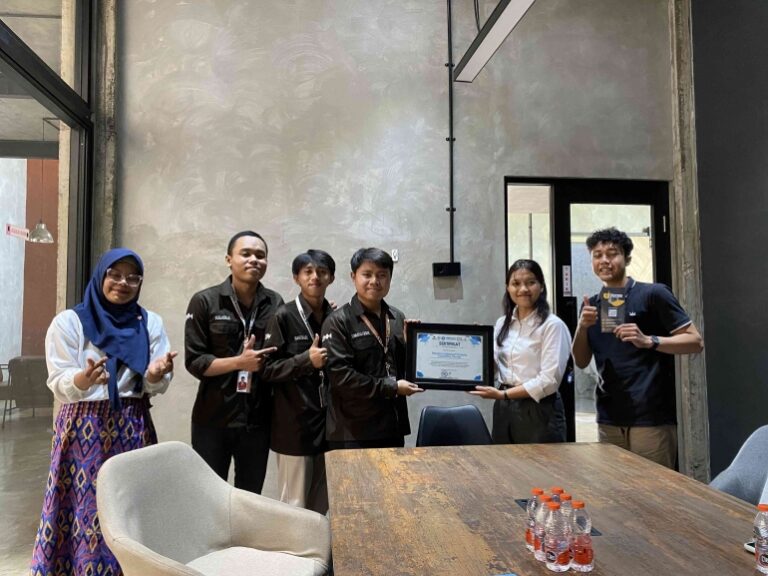 Jejak Langkah Pembela Kreativitas: Menjadi Garda Depan Perlindungan Kekayaan Intelektual melalui Program COE UMM di Mavens IP