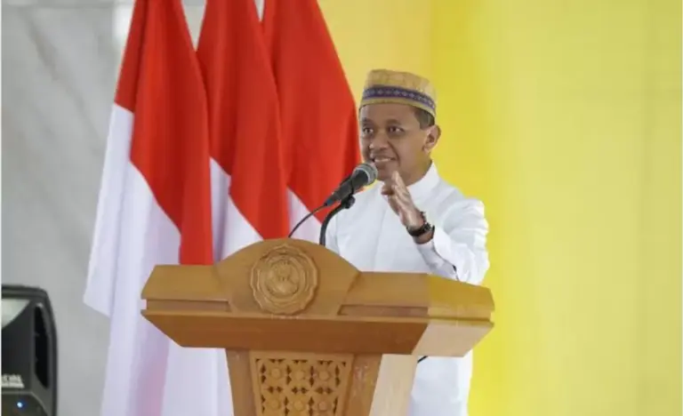 Bahlil Datang Dengan Wibawa Sebelum Maghrib