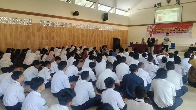 Cegah Bullying, Polresta Malang Kota Gelar Roadshow ke Sekolah