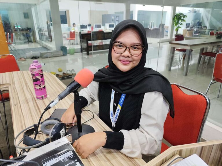 Rafanda Pavita, Menemukan Passion Lewat Dunia Radio