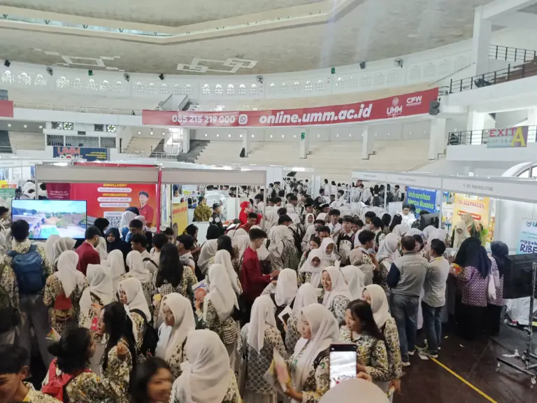 Ribuan Siswa Kunjungi Edufair 2025 yang Digelar Musyawarah Guru Bimbingan dan Konseling SMA Kabupaten Malang
