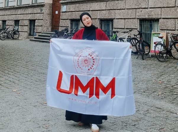 Teliti AI dan Bahasa, Dosen UMM Raih Beasiswa Doktor ke Austria