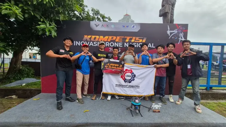 Drone AI Karya Mahasiswa FT UMM Catat Akurasi 95 Persen di KIDN 2025