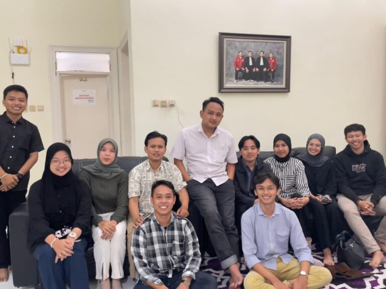 Mahasiswa CoE FH UMM Terapkan Teori dalam Praktik Melalui Keterlibatan di Dunia Advokasi