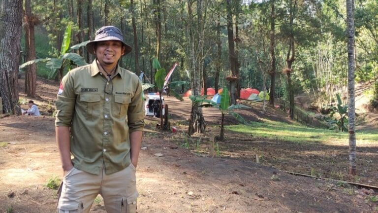 Bukan Hutan, Sawit Tak Mampu Menahan Air dan Cegah Banjir