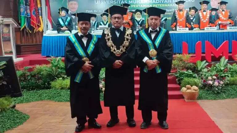 UMM Kukuhkan Dua Guru Besar Baru, Perkuat Riset Ketahanan Pangan dan Agroforestri