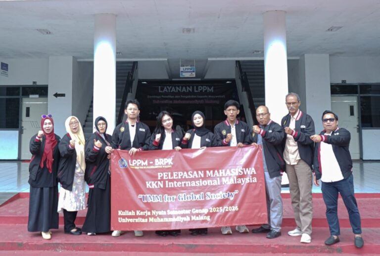 Beri Kontribusi Nyata Dunia Internasional, UMM Lepas Mahasiswa KKN ke Malaysia
