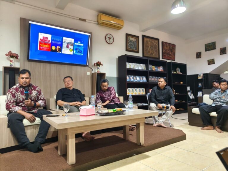 PSIB UMM Gandeng Wali Kota Batu Bahas Strategi Indonesia Emas 2045