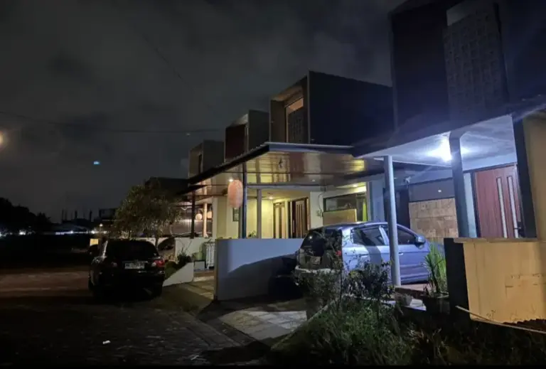 Siasat Menepis Cemas: Ketika Rumah Menjadi Benteng Ekonomi di Tengah Badai Inflasi
