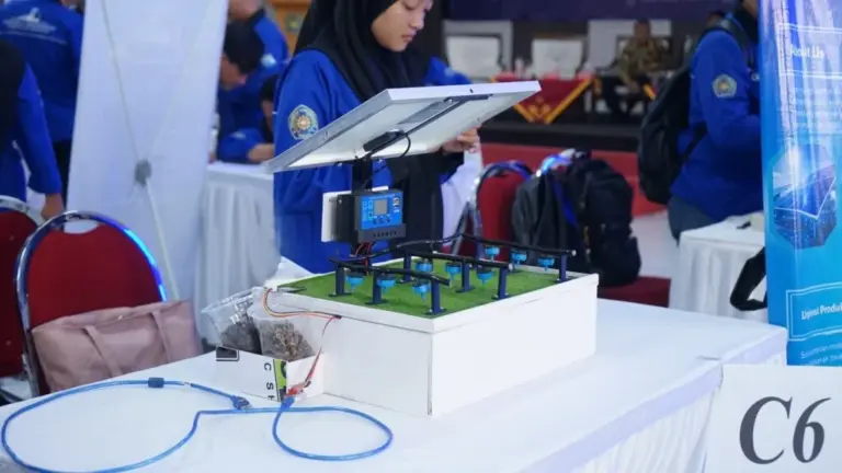Efisiensi Air dan Energi, Mahasiswa Teknik Industri UMM Kembangkan Irigasi Tenaga Surya
