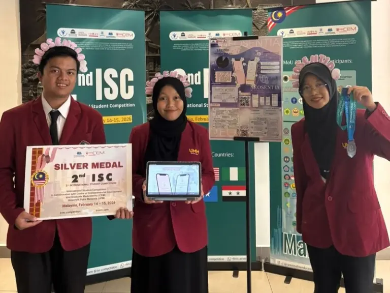 Mahasiswa UMM Ciptakan Teknologi Deteksi Risiko Kehamilan dan Sabet Medali Internasional