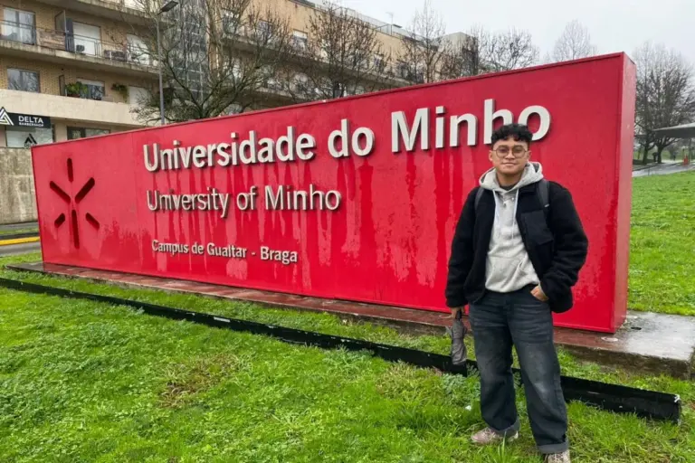 Modal Tekad Kuat, Mahasiswa UMM Ini Tembus Kampus Impian di Portugal
