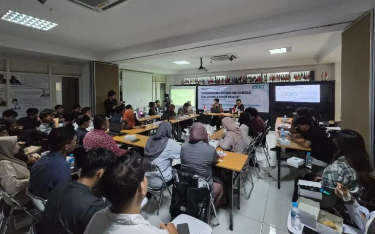 Roundtable Discussion PSIB dan HI UMM Bahas Posisi Indonesia dalam Board of Peace, Soroti Diplomasi Aktif dan Peran Dunia Islam